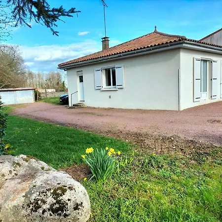 Petite Maison, Le Charme De L'Ancien Saint-Mesmin  Exterior photo